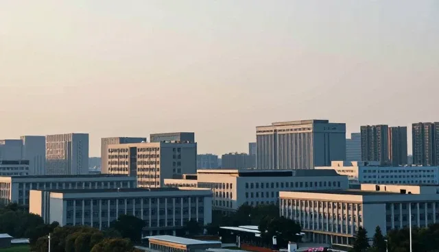 查询资料不准确怎么办？